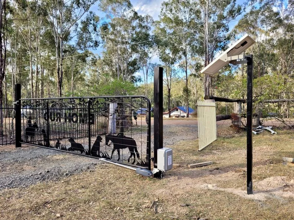 Solar Powered Farm Gate